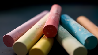 彩色粉笔干式擦拭高清图