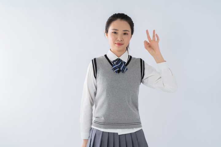 比OK的女生高清图版权图片下载 比OK的女生高清图版权图片下载