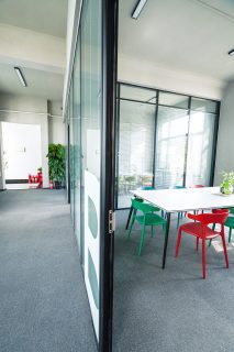 公司内室装饰实拍图 公司内室装饰实拍图