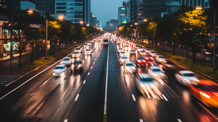 城市夜景繁忙街道摄影图版权图片下载