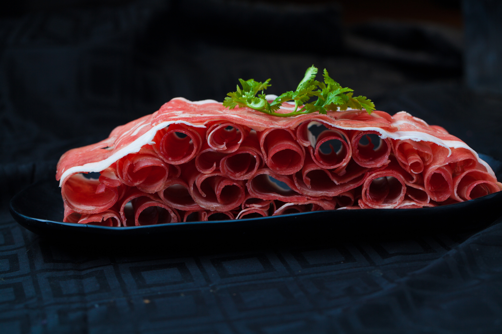 筋头巴脑雪花肥牛版权图片下载