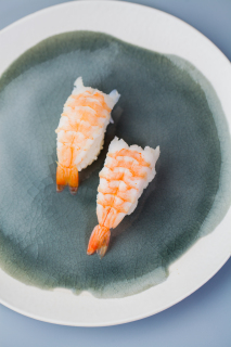 玻璃虾极鲜手握寿司