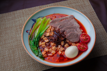 川味特色辣椒牛肉面