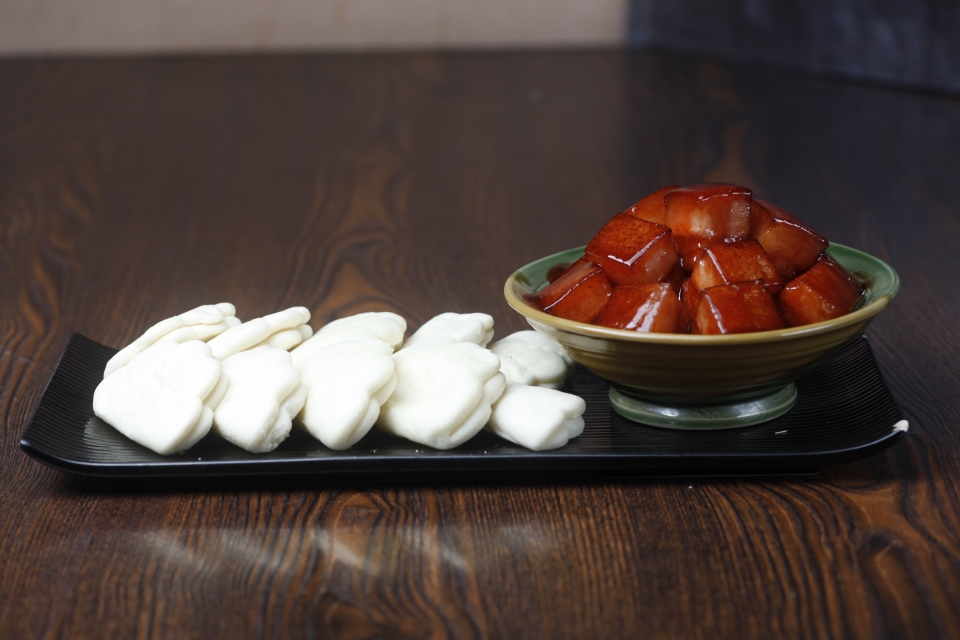 荷叶饼红烧肉套餐