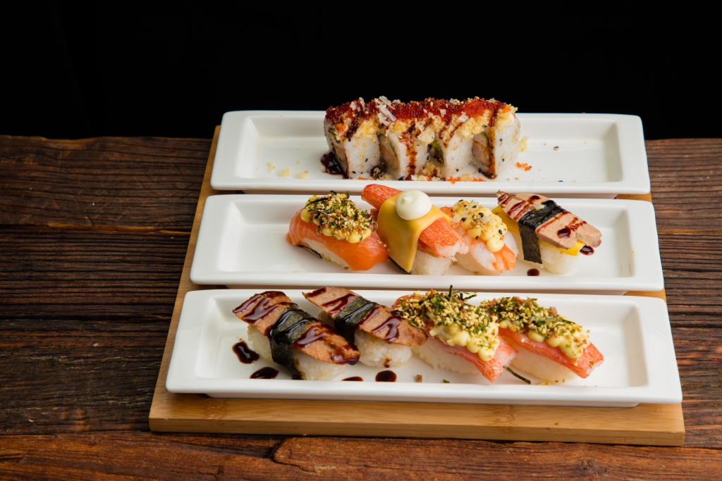 和风海鲜寿司拼盘版权图片下载