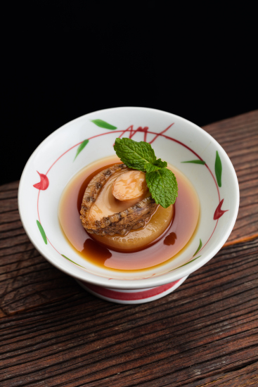 日式和风大头鲍鱼