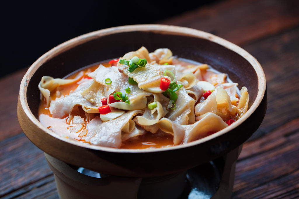 麻辣红汤笋片版权图片下载