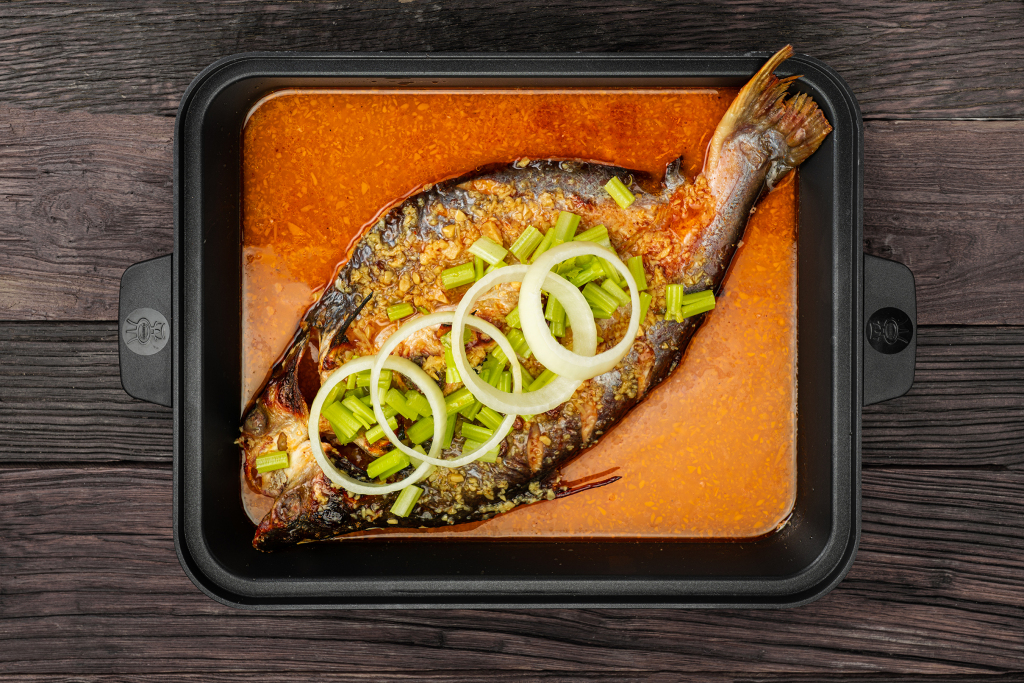 招牌酱香烤鱼版权图片下载