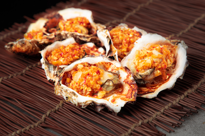 麻辣鲜香烤生蚝