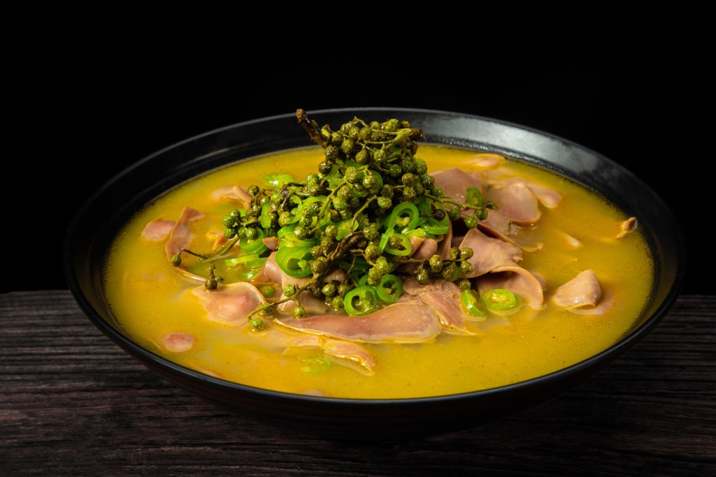 酸汤毛血旺版权图片下载