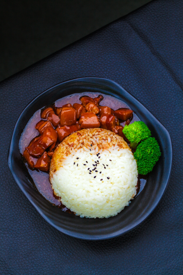 老汤卤汁牛肉饭