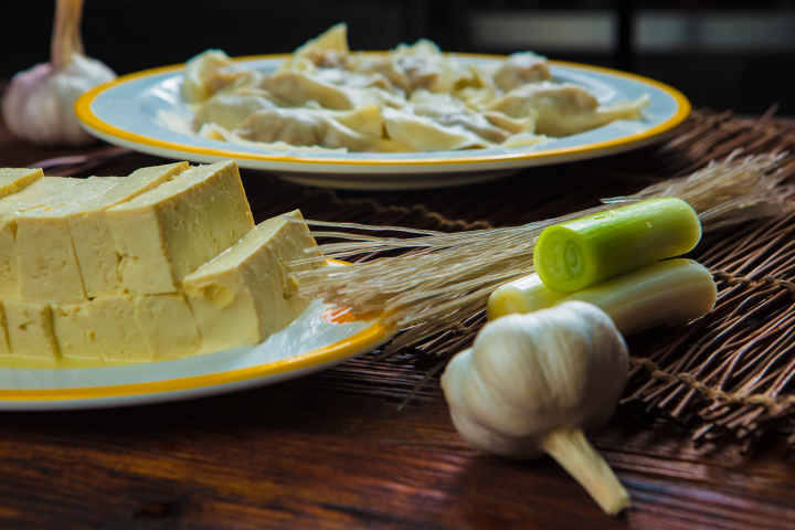 素馅冻豆腐粉条水饺版权图片下载