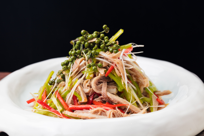 凉拌毛肚香葱麻椒