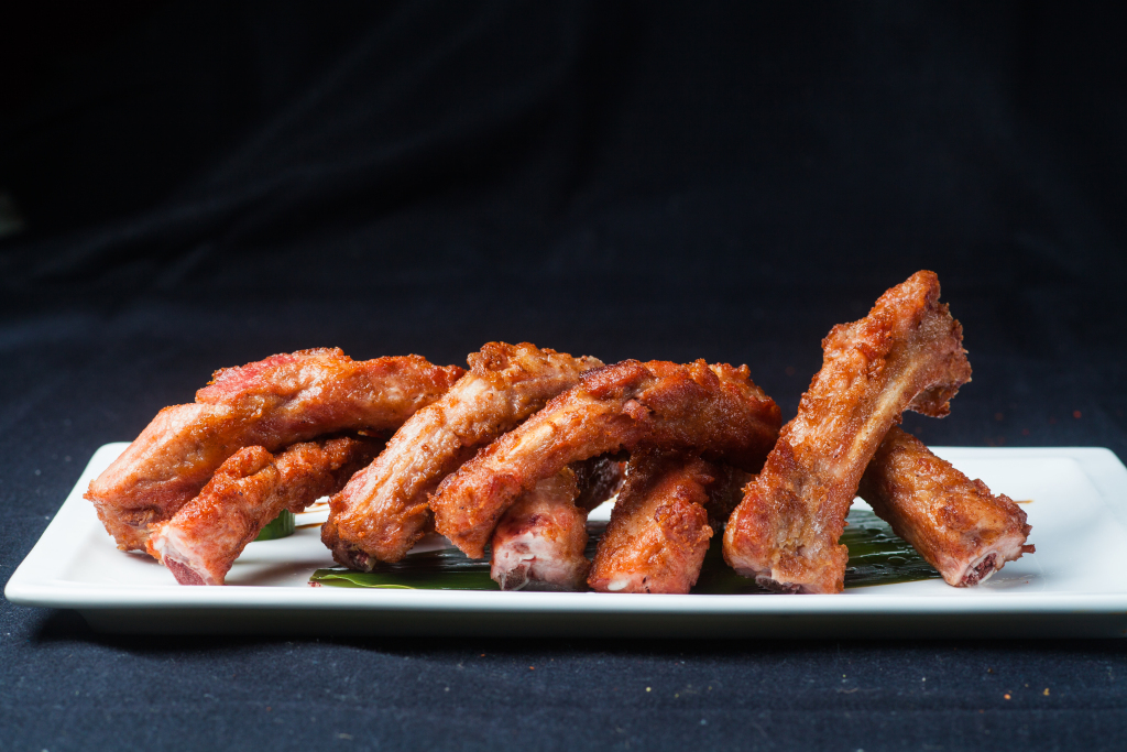 焦香招牌猪肋骨排版权图片下载