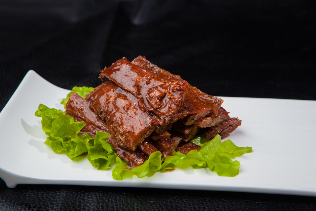 香酥酱香带鱼版权图片下载