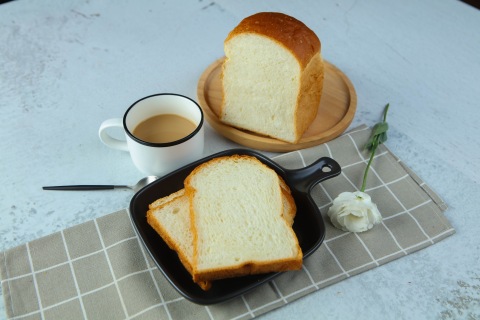 黄油老式面包下午茶