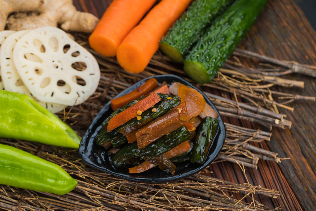 经典小咸菜爽口黄瓜版权图片下载