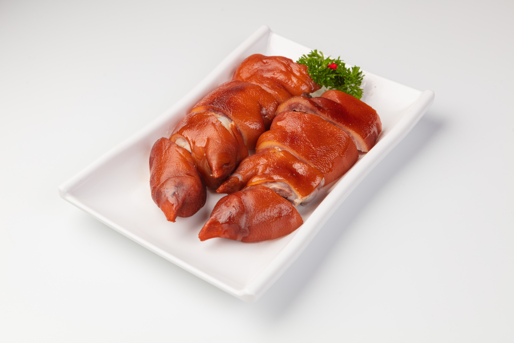 秘制酱香猪手整只近景版权图片下载