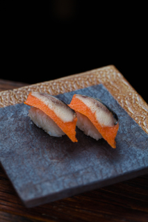 希鲮鱼籽寿司