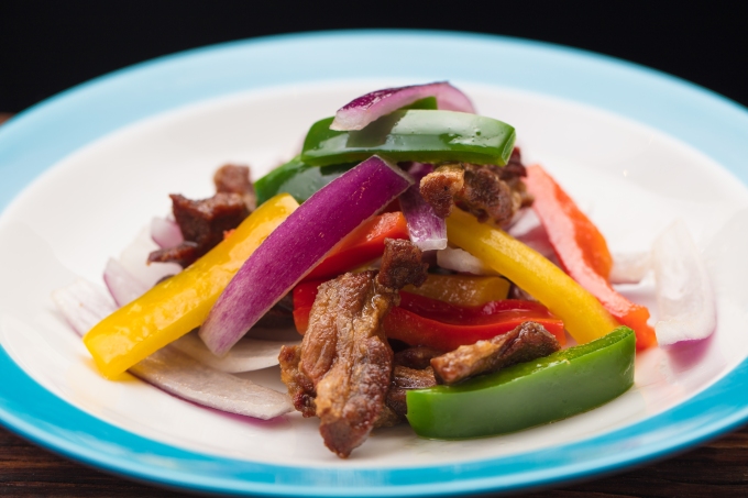 三色牛肉凉拌菜