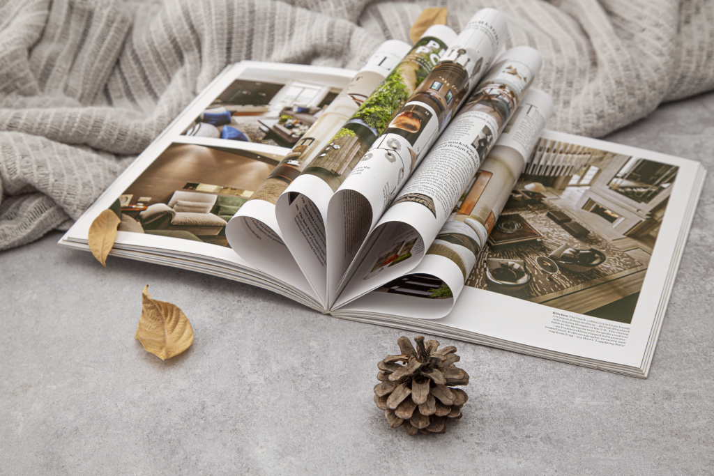 文艺杂志休闲阅读版权图片下载