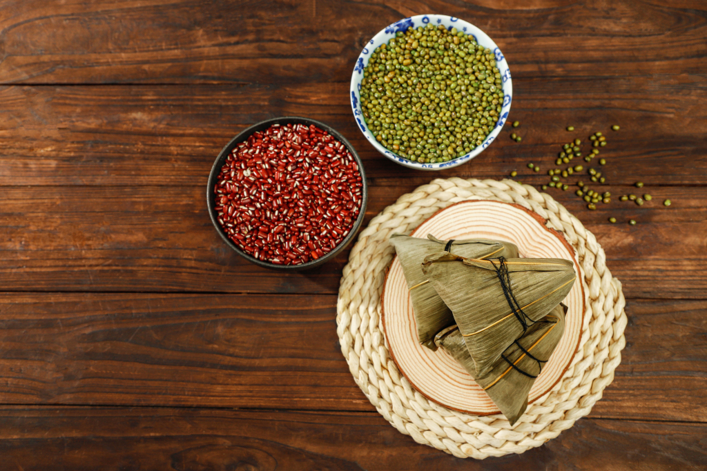 经典美味红枣糯米粽版权图片下载