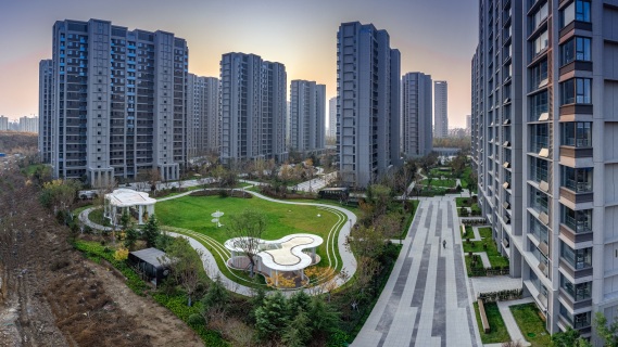 高楼城市建筑城市绿化远景图