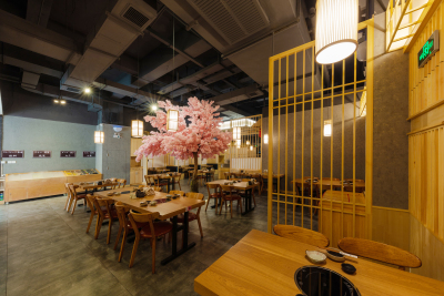 原木生态日式餐厅