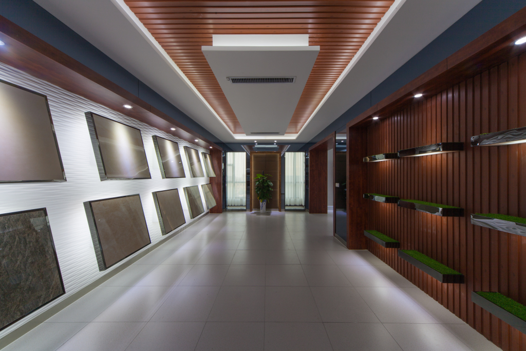 中式地板陶瓷展览大厅高清图版权图片下载