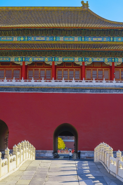 古代古建筑墙面门洞风景