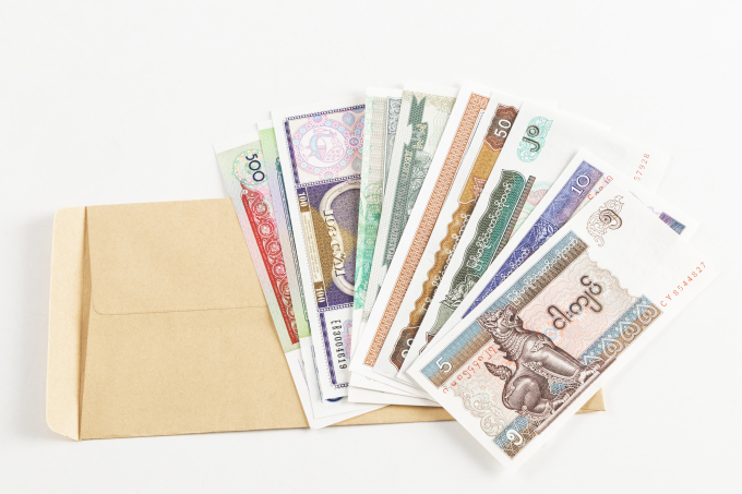 贸易交易货币信封高清图