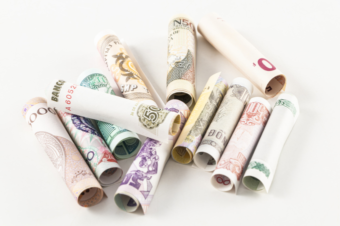 外币各金额纸币展示图