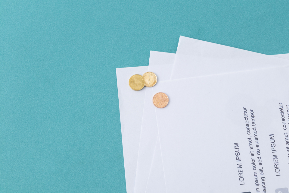 国际贸易文件硬币展示图