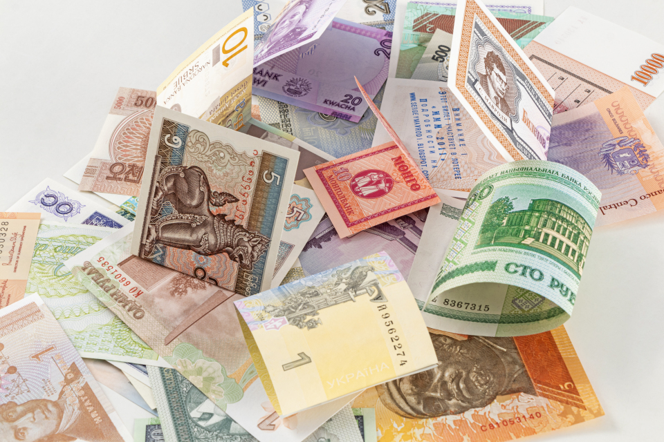 纸质钞票金融贸易摆拍图