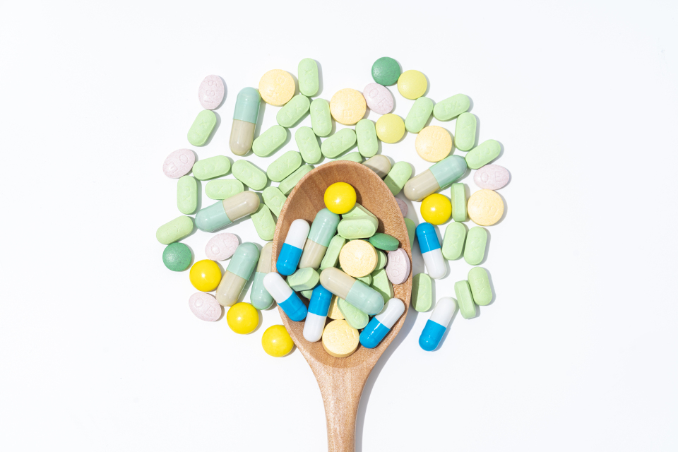 防疫药品胶囊药片实拍图