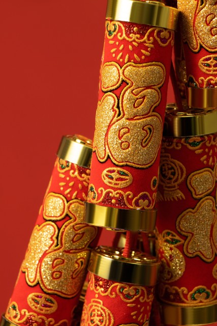 喜迎兔年春节爆竹实拍图