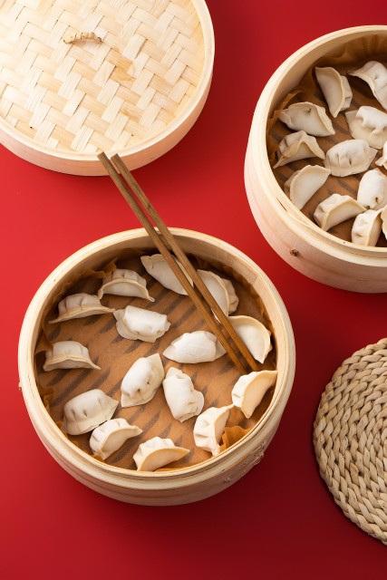 俯拍新年饺子高清图