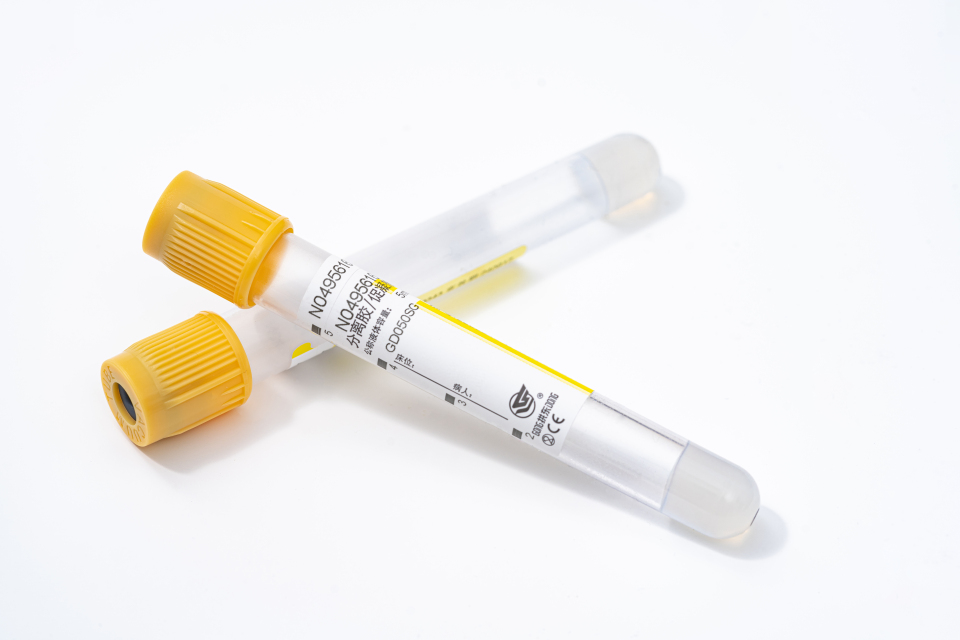 黄色医疗试管针管高清图