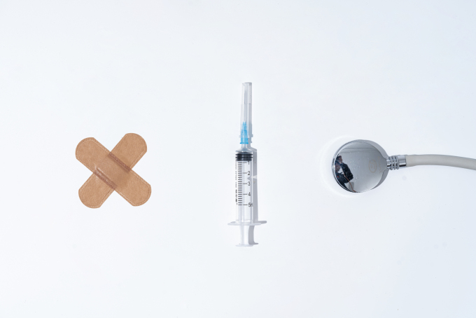 医疗用品注射器创可贴听诊器高清图