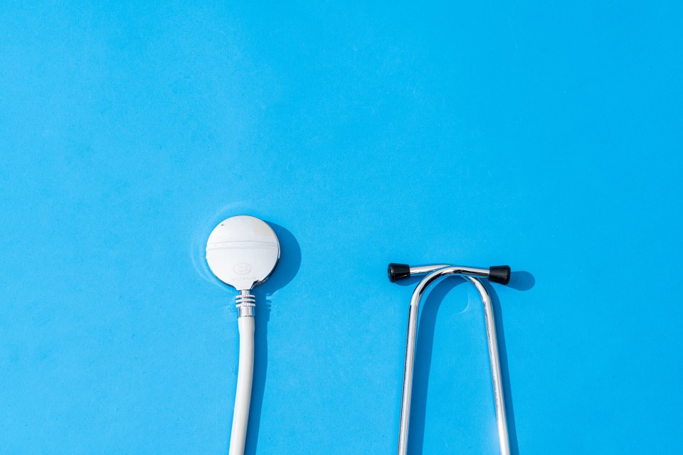 医疗用具听诊器医生用品高清图