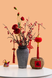 小红灯笼春节花瓶高清图