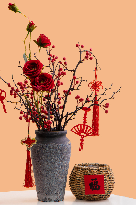 陶瓷罐花瓶新春物品实拍图版权图片下载