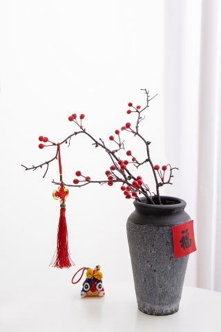 艺术插花布老虎玩偶高清图