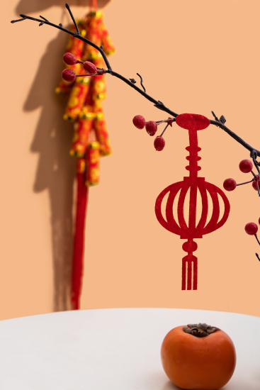 新春剪纸红灯笼近景实拍图