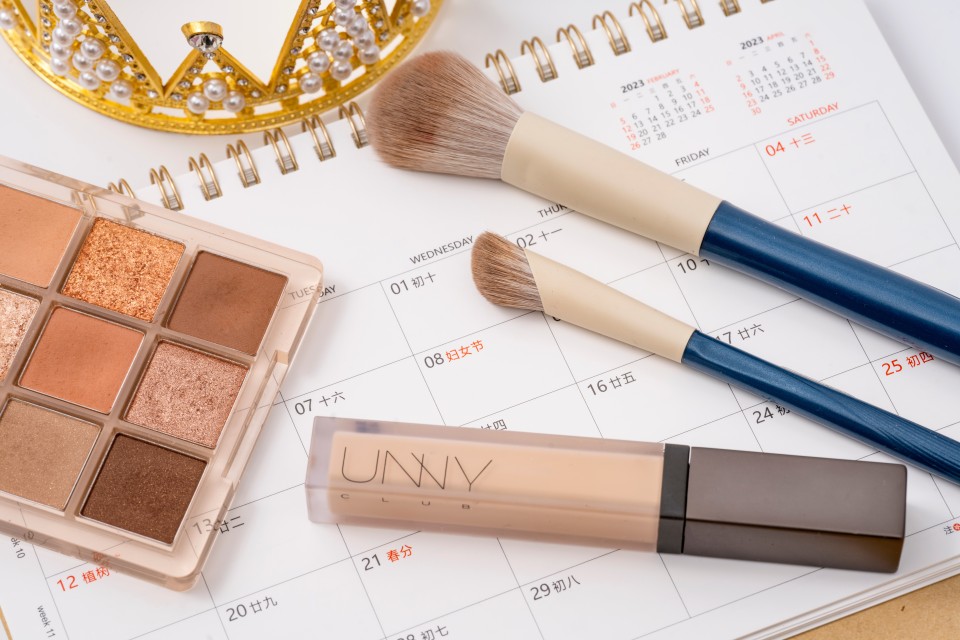 妈妈棕色系化妆品高清图