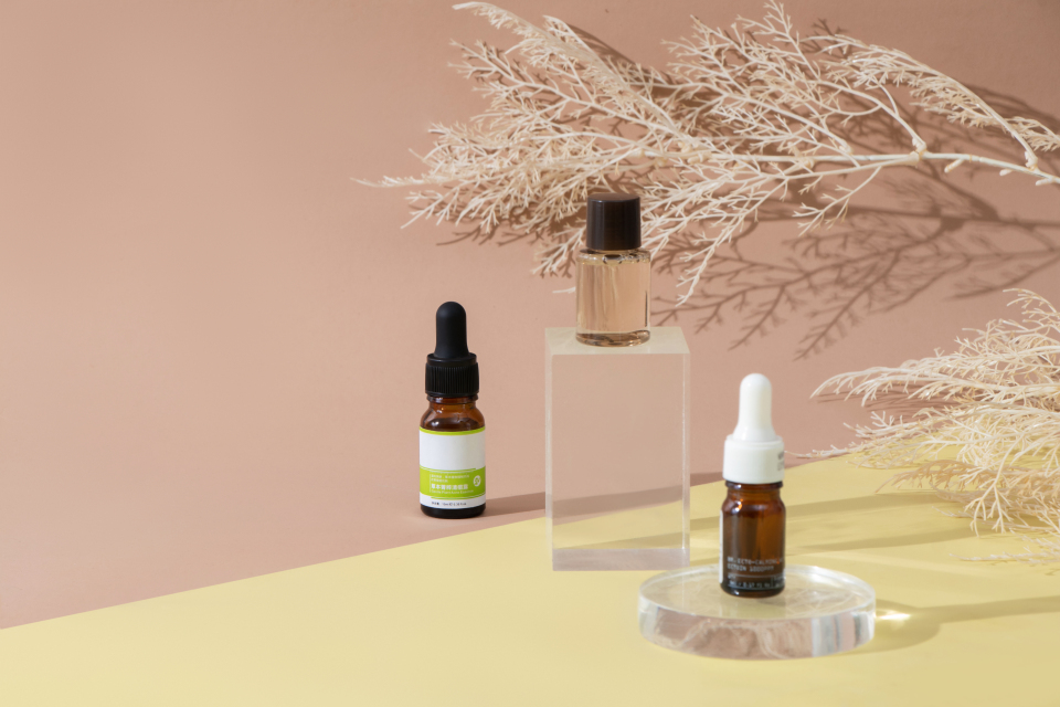 护肤精华摆拍高清图