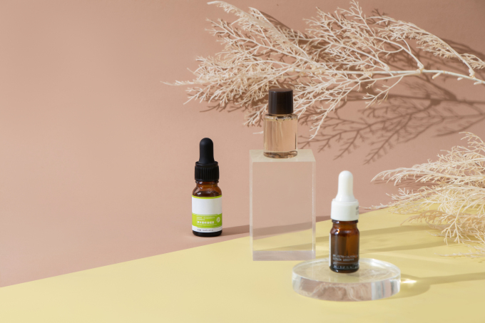 护肤精华摆拍高清图