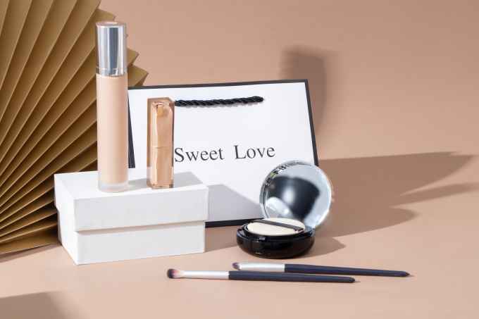 高端化妆用品实拍图