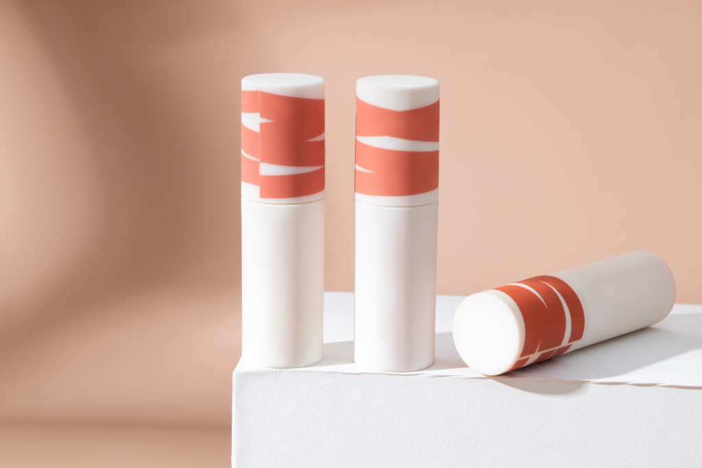 彩妆精致唇泥口红实拍图版权图片下载