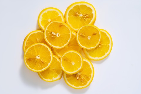 天然维c黄柠檬水果切片图